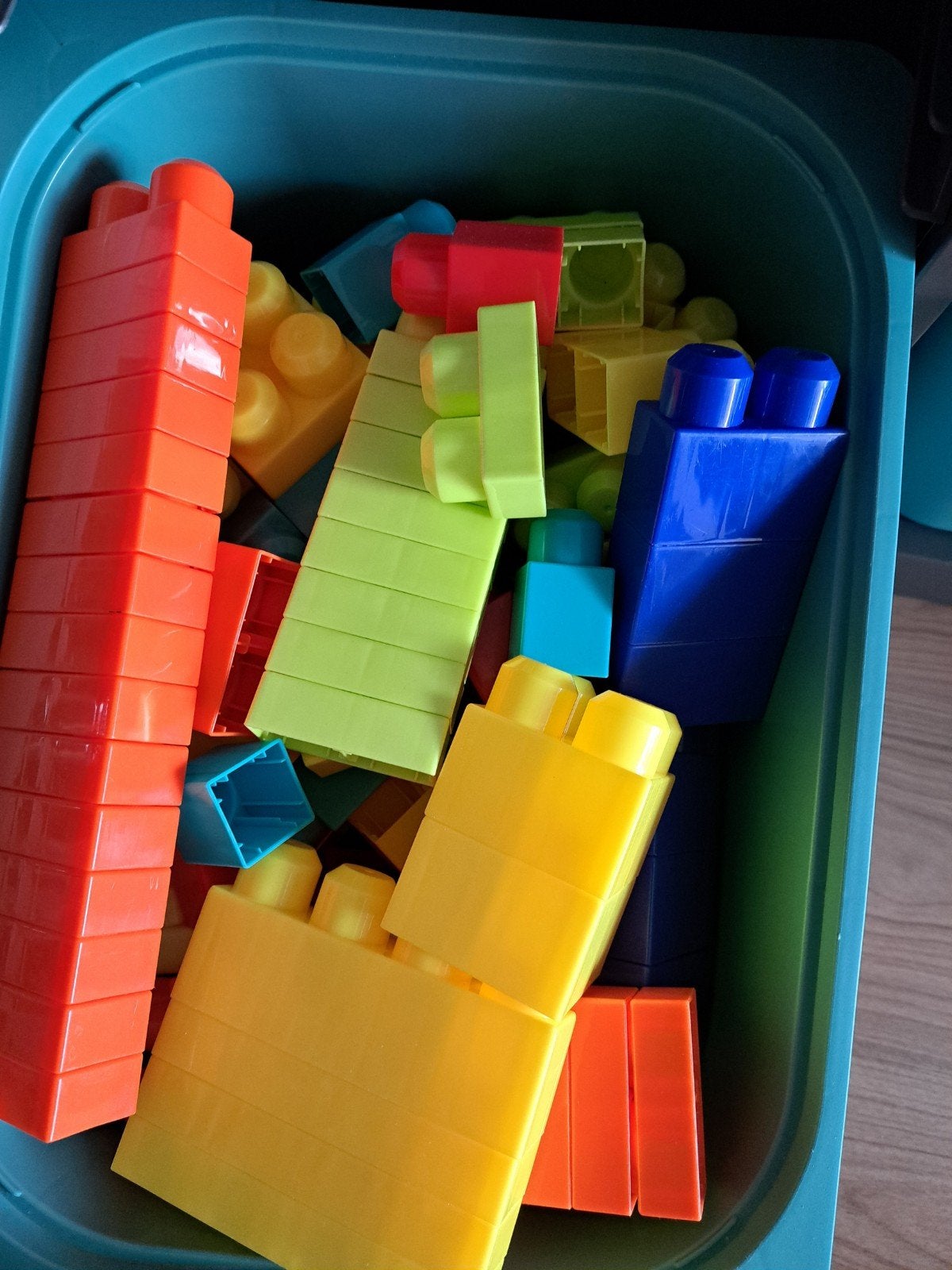 Grote Plastic gekleurde bouwstenen blokken, Ophalen of Verzenden, Zo goed als nieuw, Overige merken