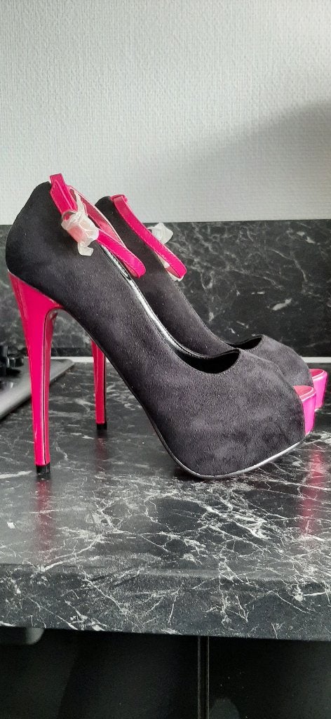 suede pump maat 41, Pumps, Verzenden, Zwart, Nieuw