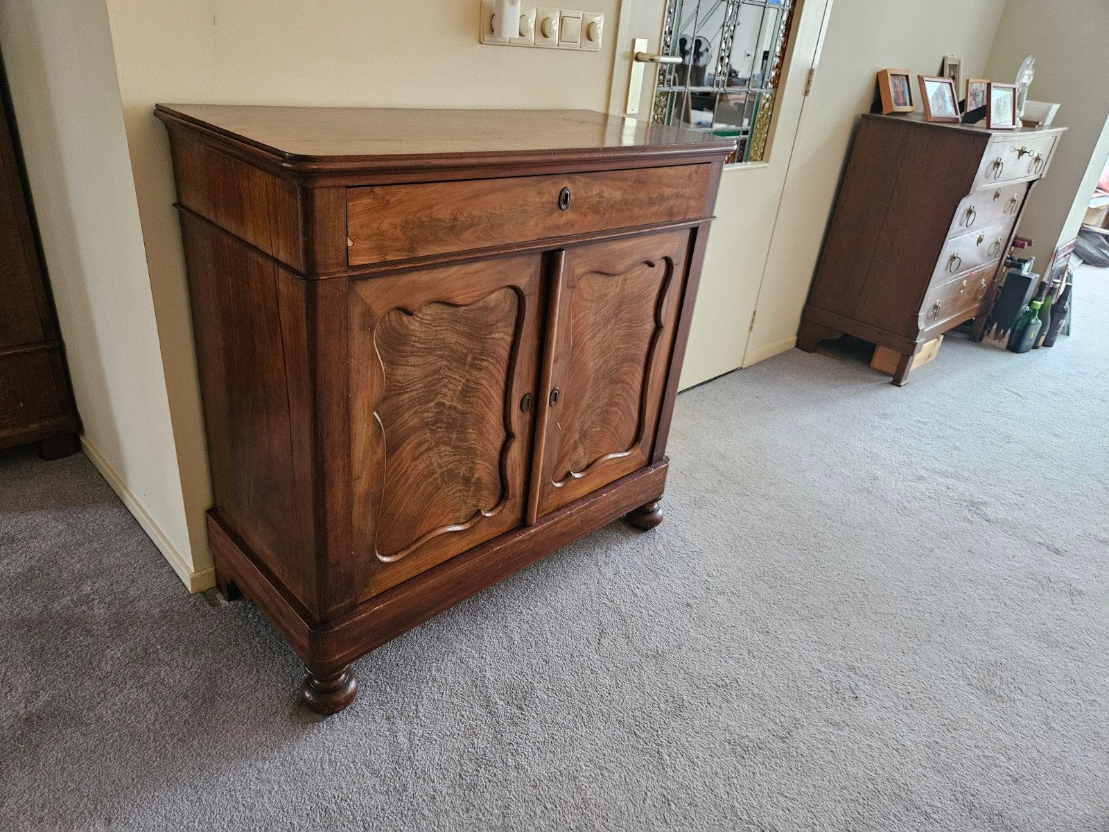 Antiek mahoniehouten kabinet met lade en deuren, Ophalen of Verzenden
