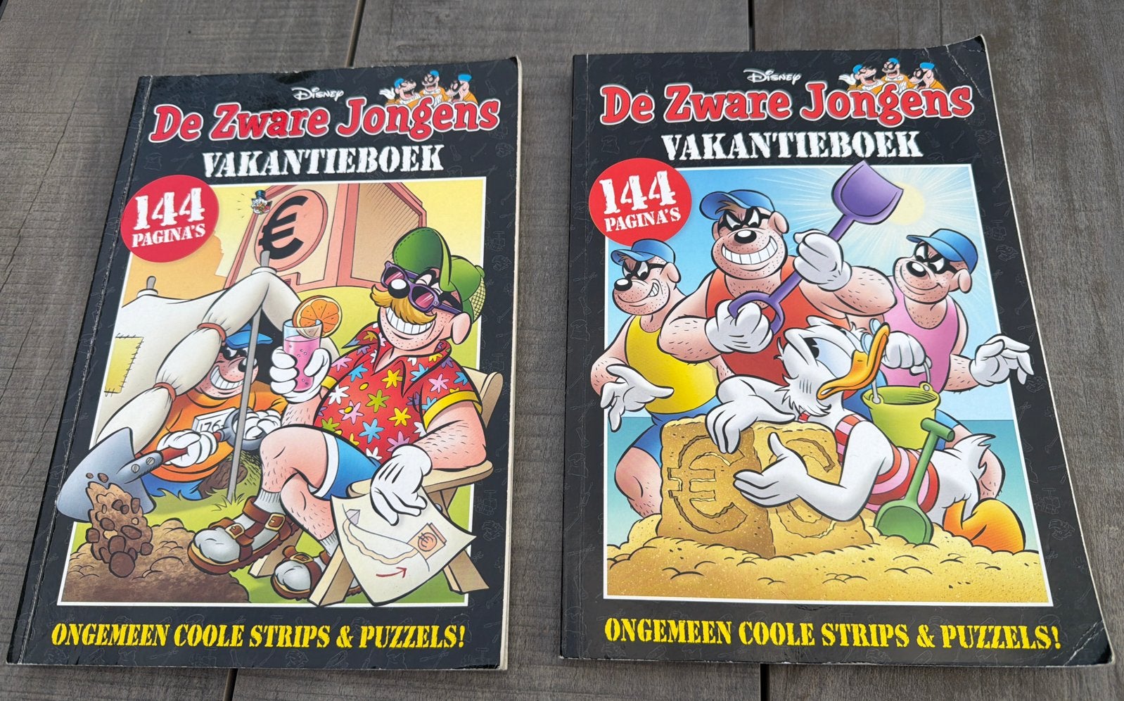 Disney De Zware Jongens Vakantieboek - 2 stuks, Meerdere stripboeken, Ophalen of Verzenden, Gelezen