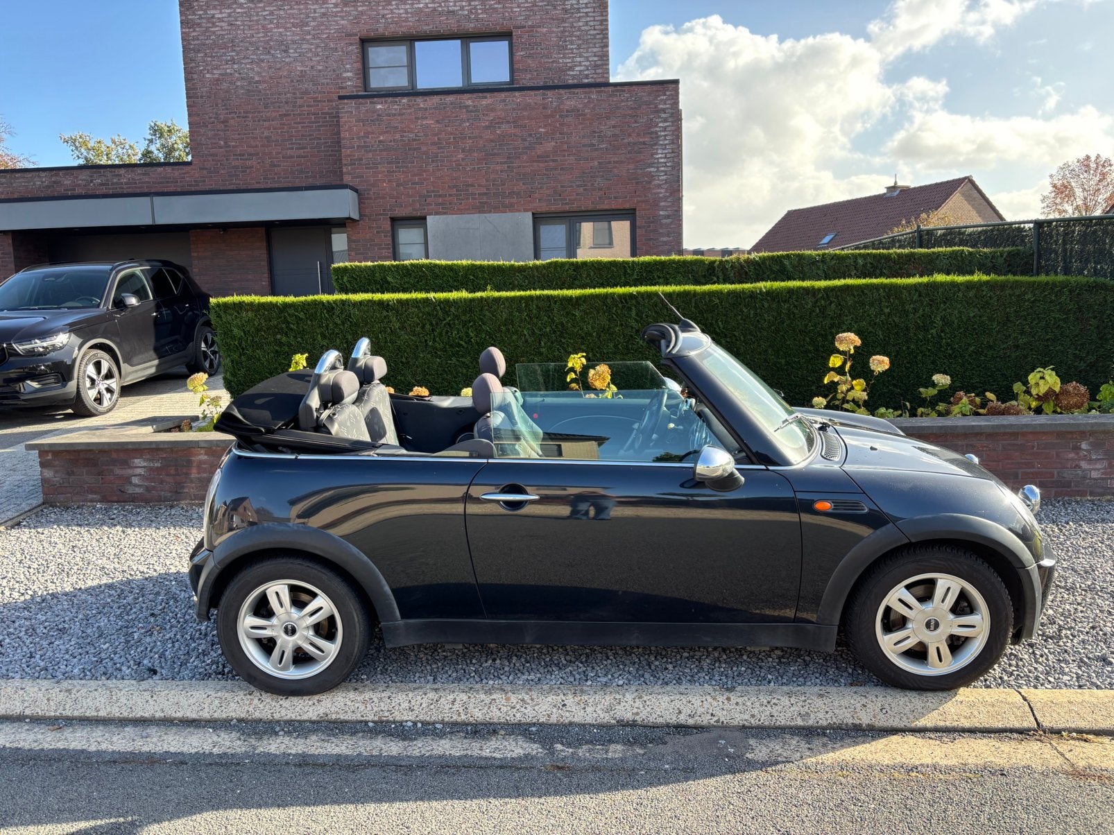 Mini 1.6 16V ONE Cabrio 2006 Zwart Orgineel NL auto, Stof, Zwart, 4 cilinders, Cabriolet