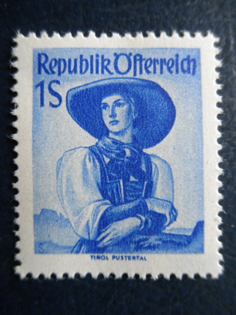 Postzegels Oostenrijk 1948 klederdracht nr 910 - cw 30,00 pf, Postzegels en Munten, Postzegels | Europa | Oostenrijk, Ophalen of Verzenden