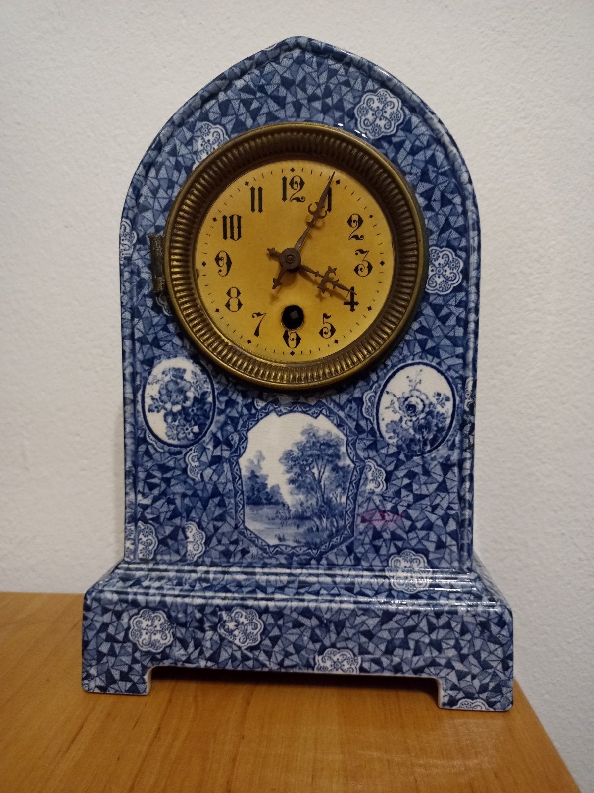 Villeroy en boch tafel klok (vlaamse klok), Ophalen of Verzenden