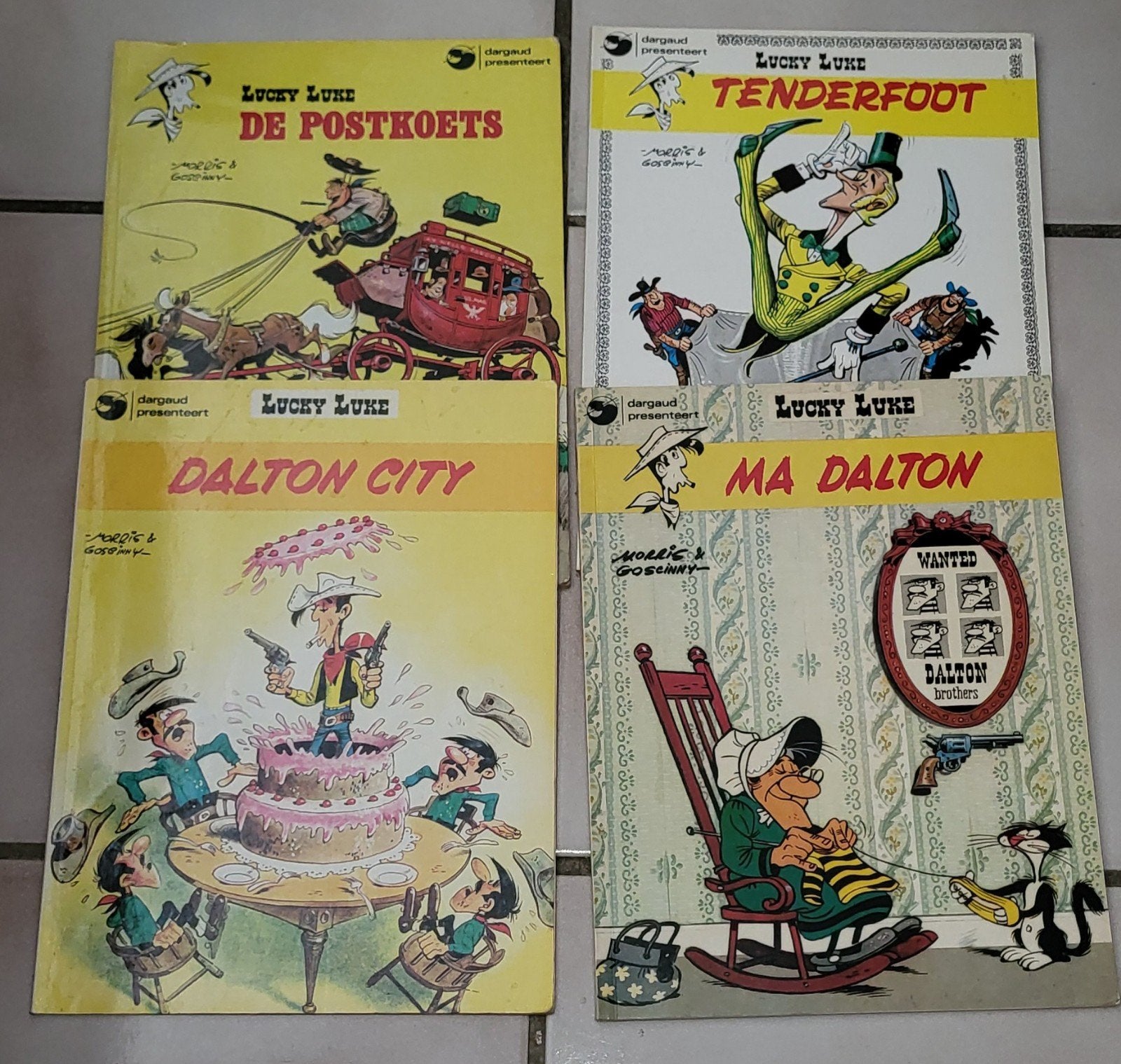 Collectie van 25 Lucky Luke stripboeken, Meerdere stripboeken, Ophalen, Gelezen, Morris & Goscinny