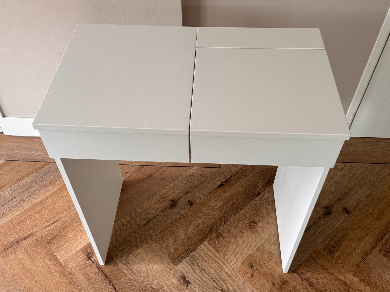 Make up tafel Brimnes, Ophalen, Zo goed als nieuw, 50 tot 100 cm, Minder dan 100 cm