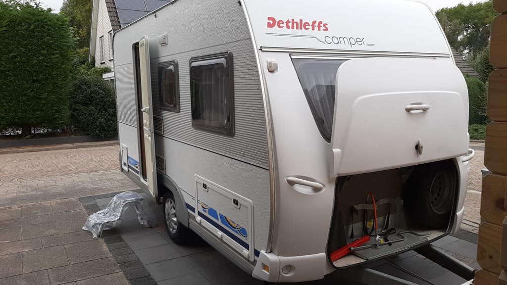 Dethleffs Camper  Caravan van  2000, Treinzit, Particulier, Schokbreker, Tot en met 3