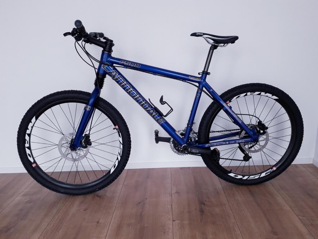 Cannondal F500 met schijfremmen M 3x9, Hardtail, Heren, 45 tot 49 cm, Zo goed als nieuw