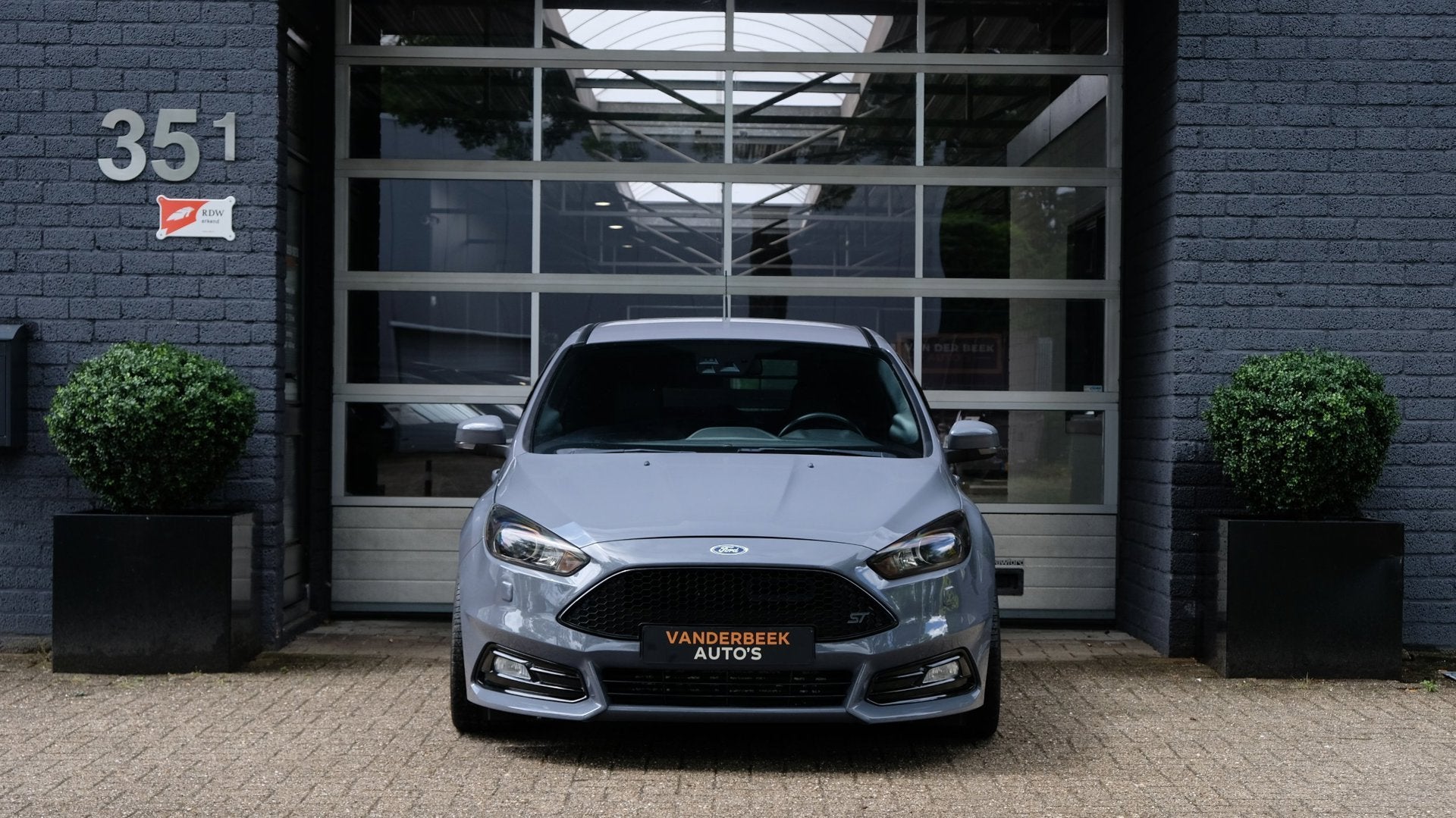 Ford Focus 2.0 ST-3 Stealth Grey|Leder|RS|Milltek|Maxton|Kan, 15 km/l, Gebruikt, 4 cilinders, 1337 kg