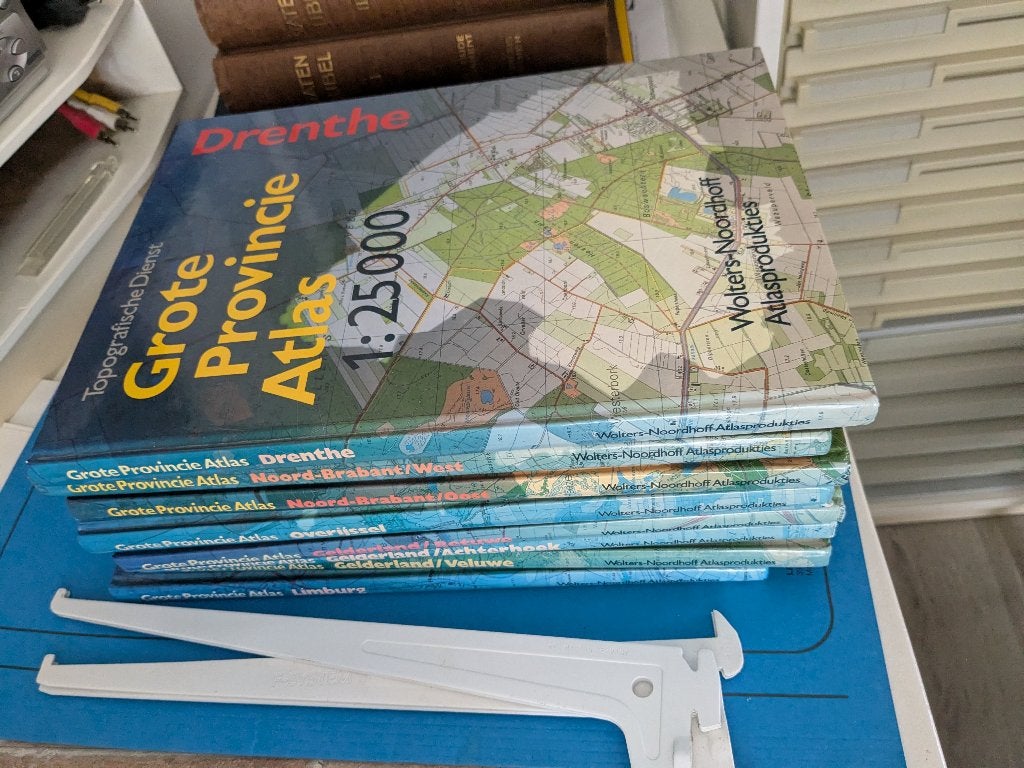 Grote provincie atlassen 8 stuks, Boeken, Atlassen en Landkaarten, Ophalen of Verzenden, 1800 tot 2000, Nederland, Landkaart