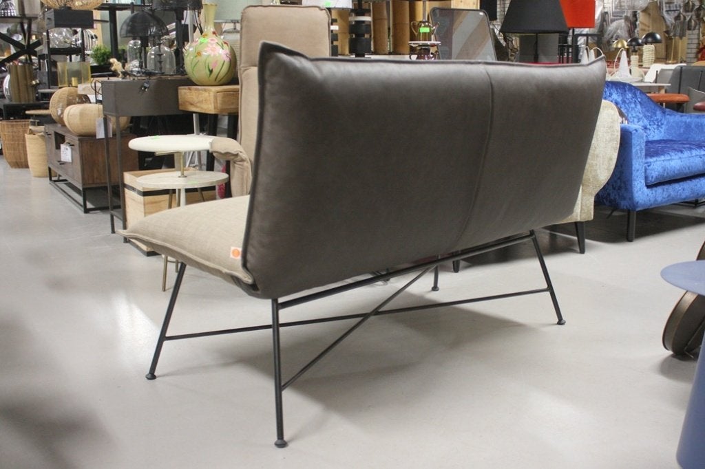 Luxe eetbank Vidar + 2 eetkamerstoelen Sanne Jess leer stof, Ophalen, Bruin, Leer, Zo goed als nieuw