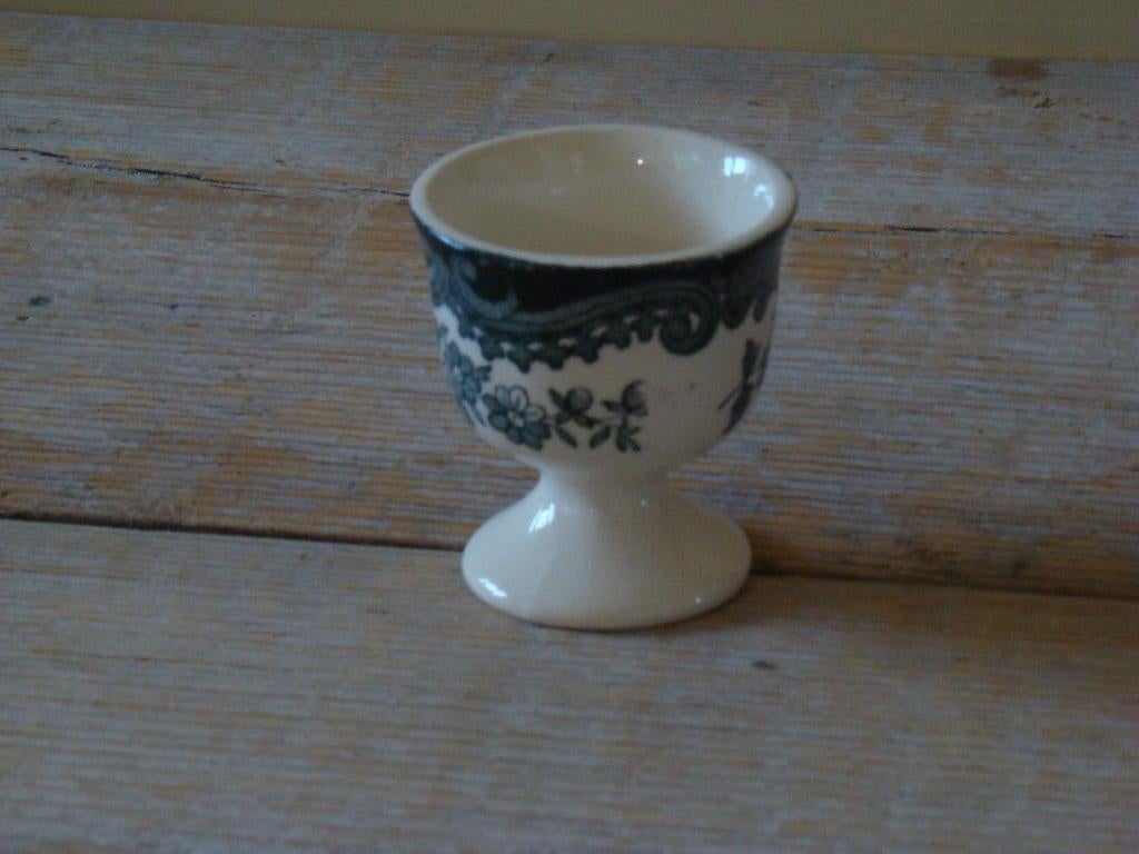 1x Eierdopje, Engels blauw, Palissy, gaaf