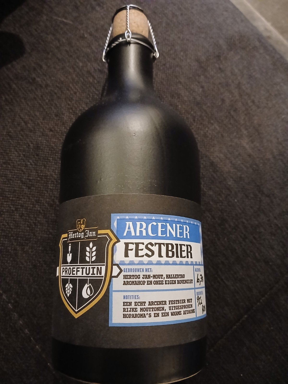 kruik Hertog Jan Proeftuin Arcener Festbier, Verzamelen, Ophalen of Verzenden, Nieuw, Flesje(s), Hertog Jan