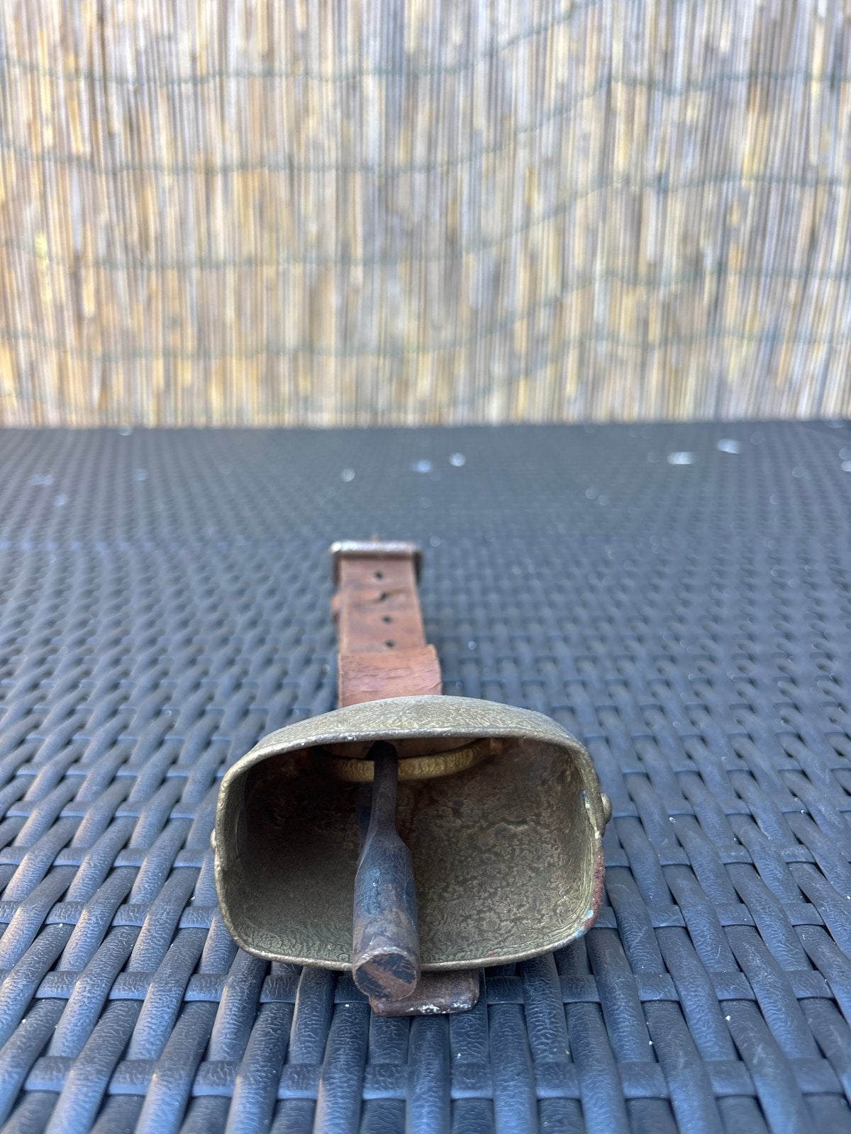 Antieke Koebel met Leren Band - Decoratief Item, Ophalen of Verzenden
