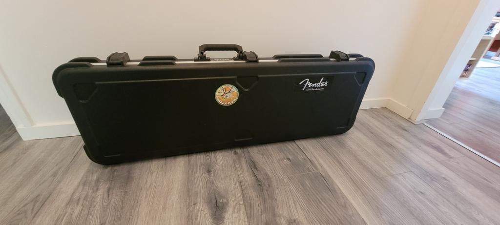 SKB 44 Basgitaar koffer, Ophalen, Zo goed als nieuw, Elektrische basgitaar, Flightcase
