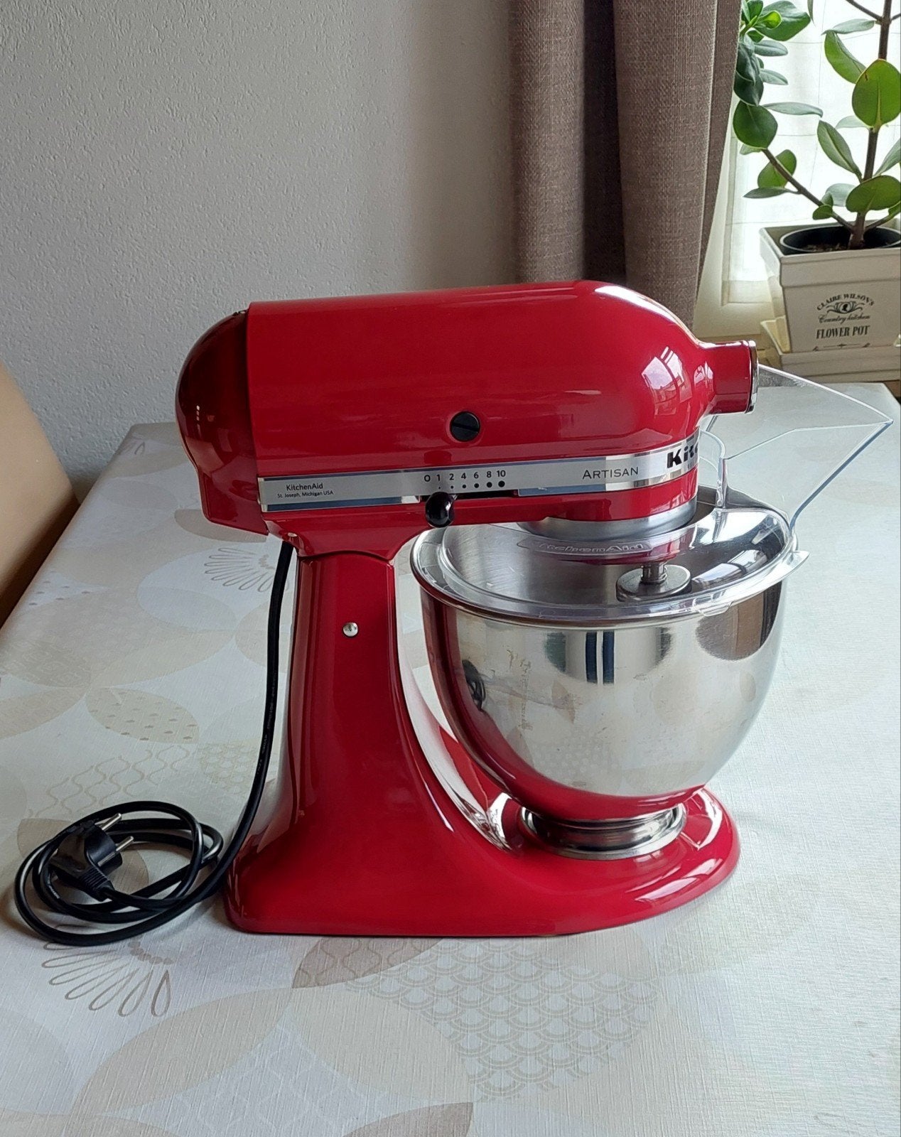 KitchenAid Artisan keukenmachine rood. Zo goed als nieuw., Witgoed en Apparatuur, 4 liter of meer, Ophalen, Zo goed als nieuw
