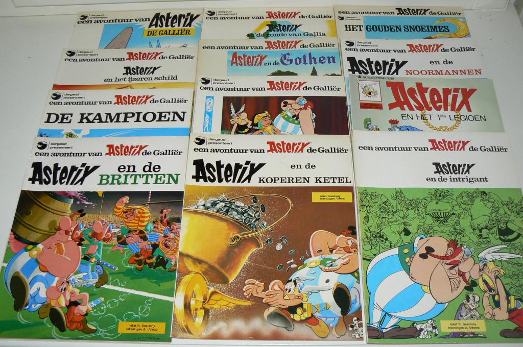 Verzameling van 33 Asterix & Obelix albums Ook losse verkoop, Meerdere stripboeken, Ophalen of Verzenden, Zo goed als nieuw, Goscinny & Uderzo