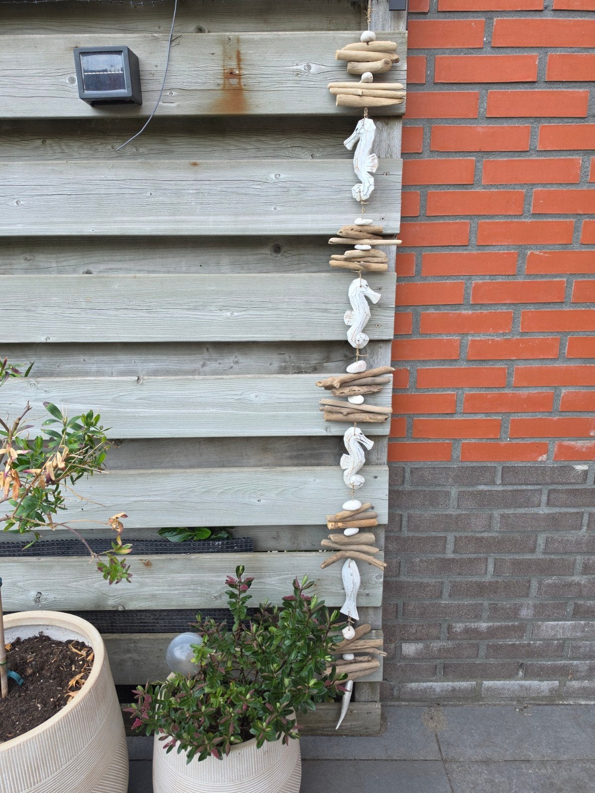 Decoratieve slinger met zeepaardjes en drijfhout Maritiem, Hout, Gebruikt, Meerkleurig, Ophalen of Verzenden