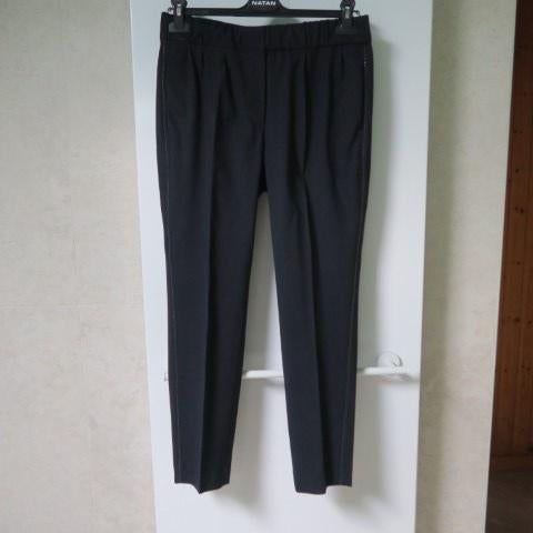 Broek donkerblauw elast.  Brunello Cucinelli mt 38 (it 42), Maat 38/40 (M), Nieuw, Ophalen of Verzenden, Lang