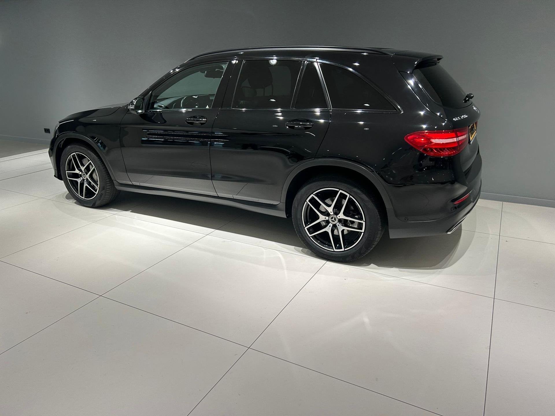 MERCEDES GLC-Klasse 250 211pk 4MATIC 9G-TRONIC Sport Edition, Auto's, Automaat, 12 maanden, Gebruikt, 4 cilinders