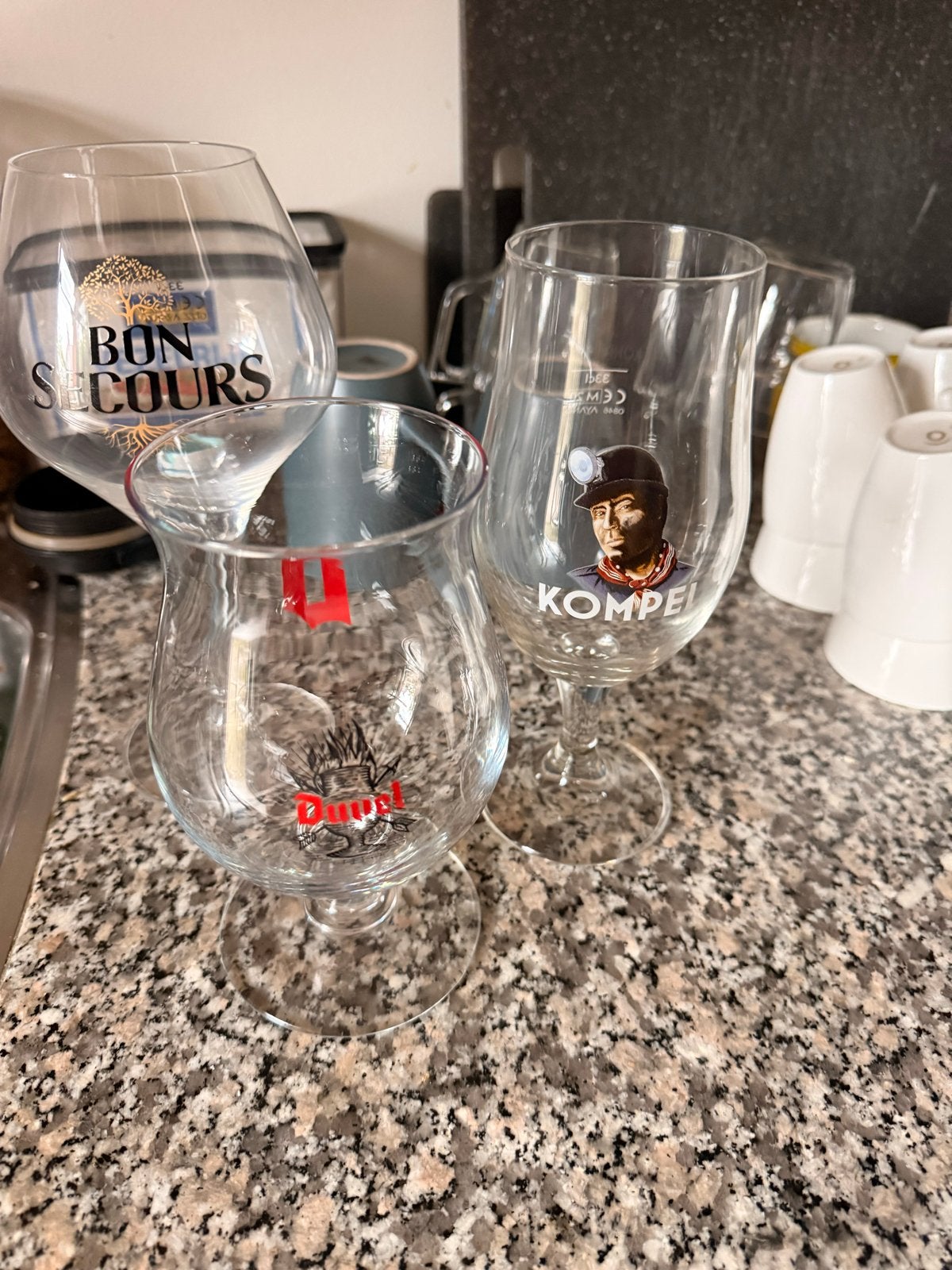 Diverse glazen en kopjes - Bier, wijn, koffie, Ophalen, Glas of Glazen, Gebruikt, Overige merken