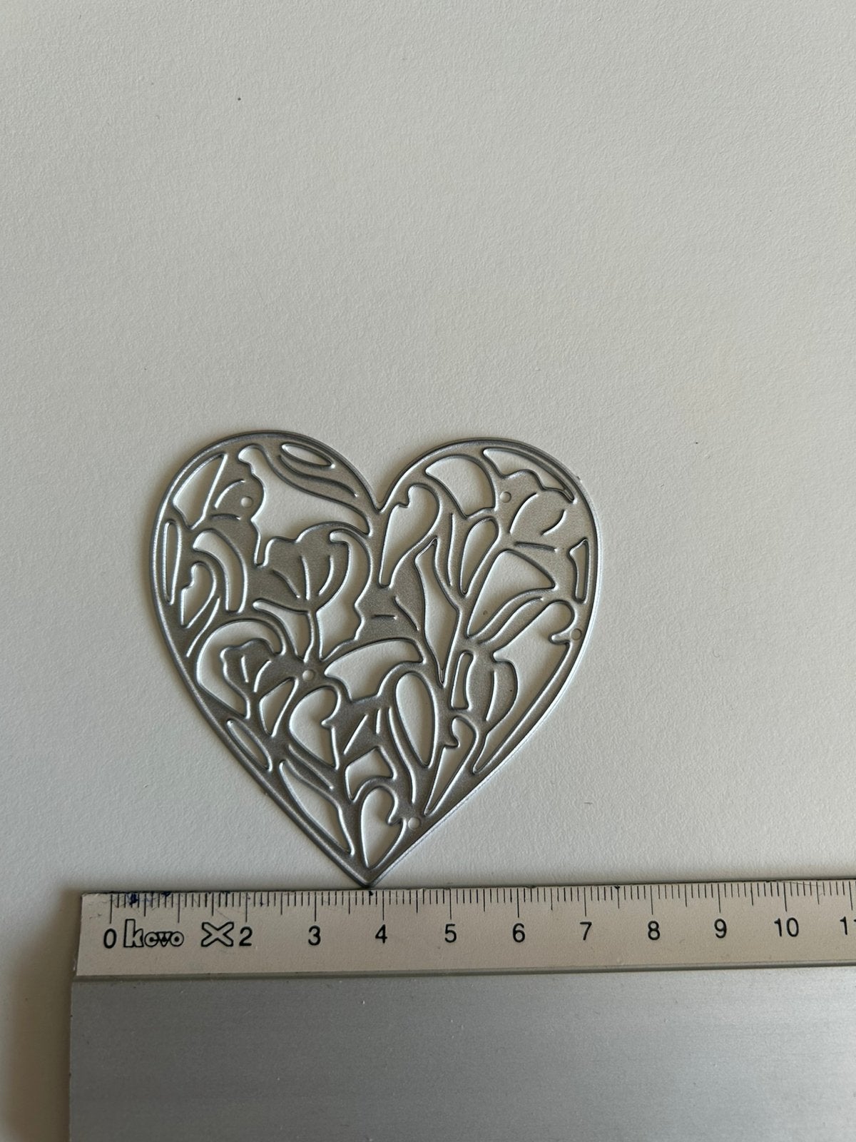 Snijmal hart met bloemen, Hobby en Vrije tijd, Kaarten | Zelf maken, Ophalen of Verzenden, Nieuw, Overige thema's, Pons of Mal
