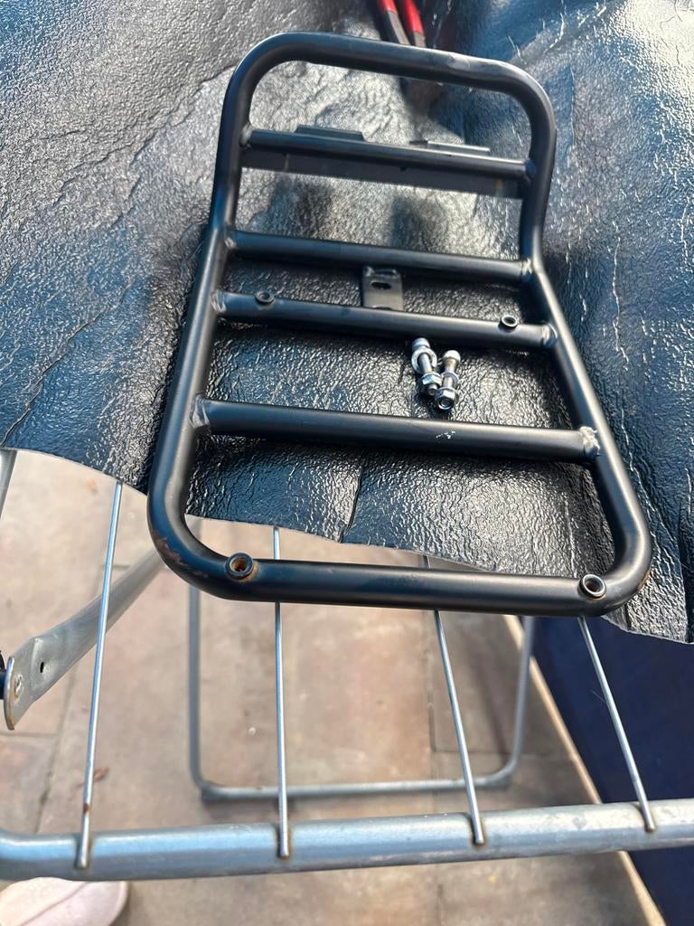Voorzitje Vatbike v20Pro - Kleine beschadiging, Ophalen, Gebruikt, Overige typen