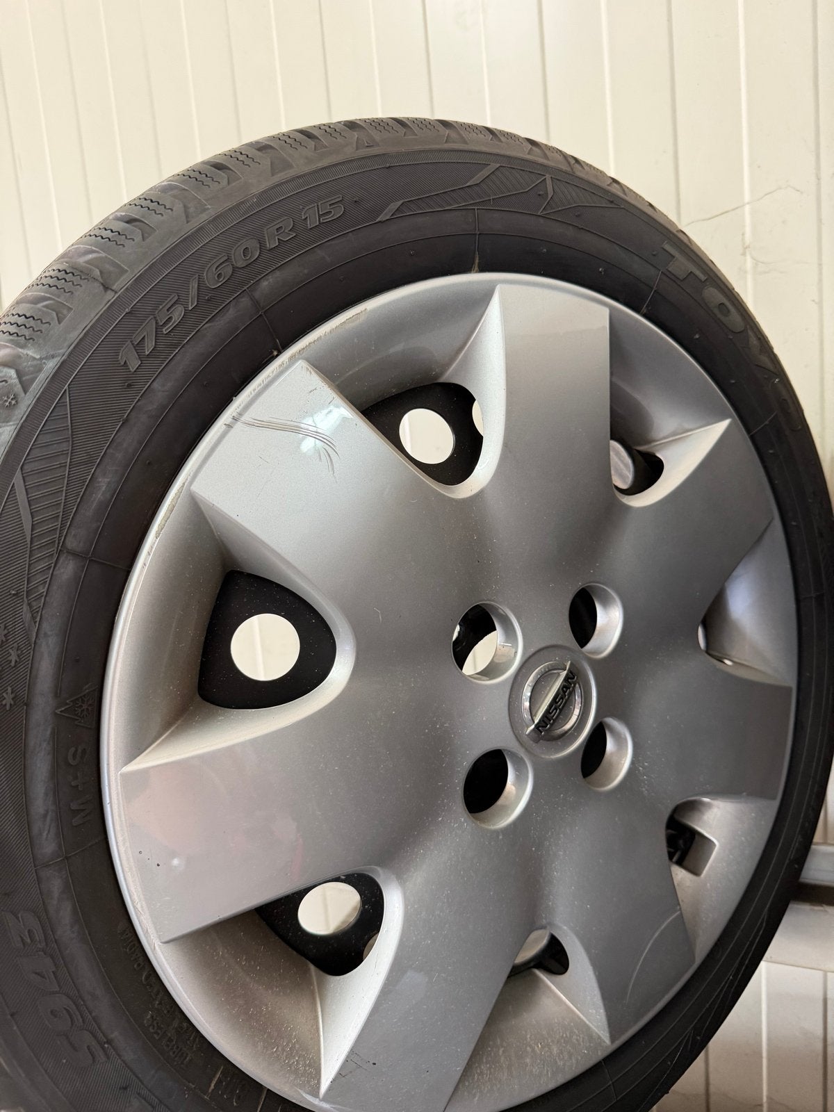 Winterset Nissan Micra 175/60R15 Toyo Winterbanden, Ophalen, Gebruikt, 15 inch, 175 mm
