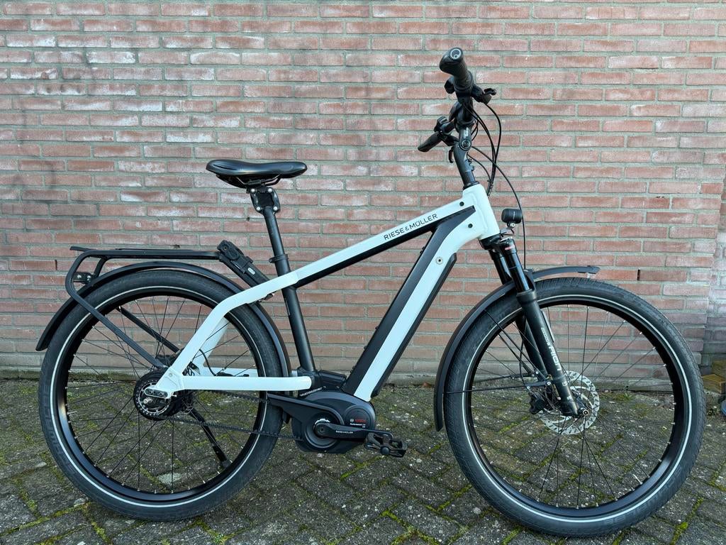 Riese & Müller Charger3 GT Vario E-bike Wit 49cm (9340km), Zo goed als nieuw, 51 tot 55 cm, 50 km per accu of meer, Ophalen