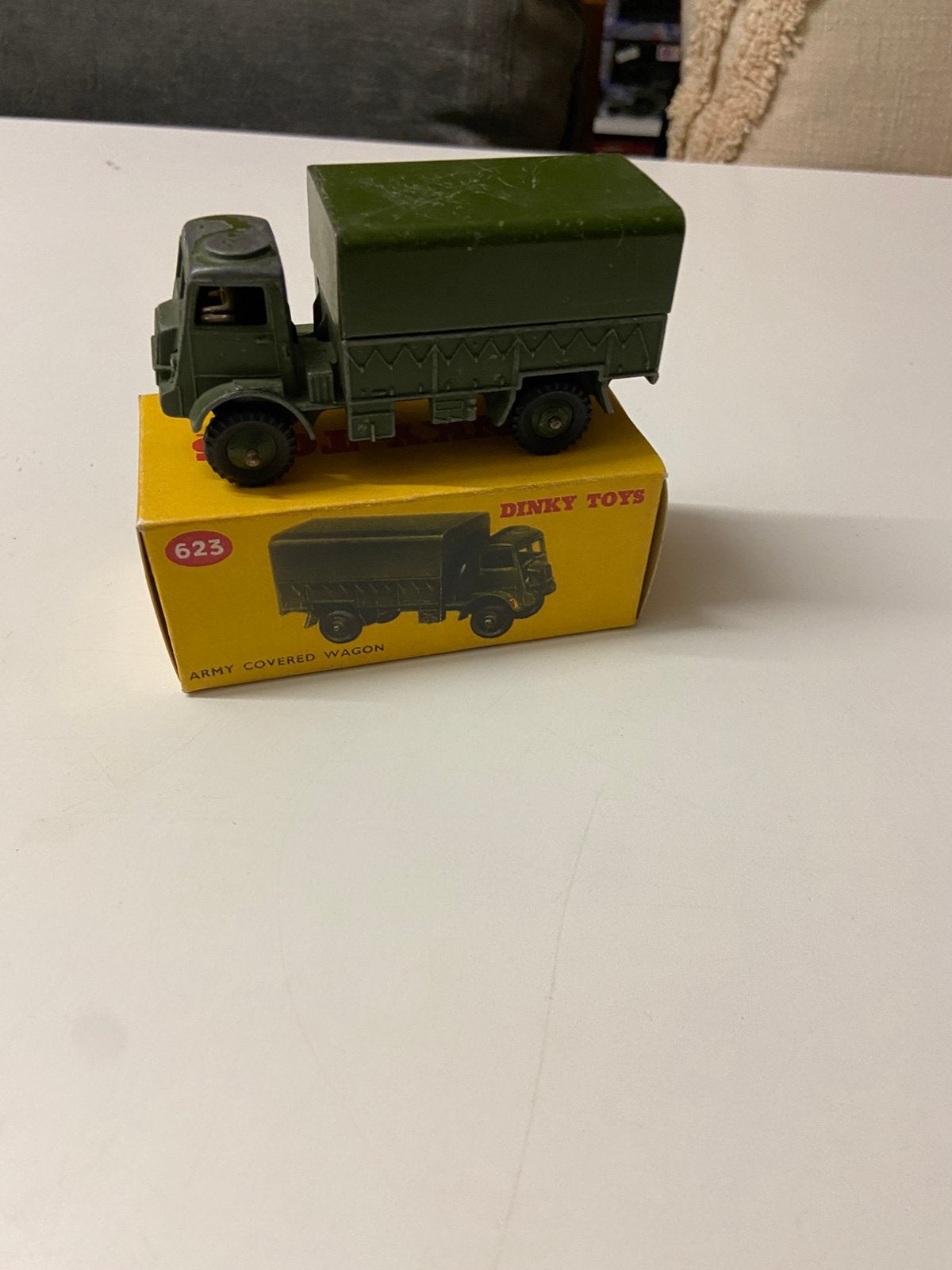 Dinky militair covered wagon 623, Ophalen of Verzenden, Zo goed als nieuw, Auto, Dinky Toys