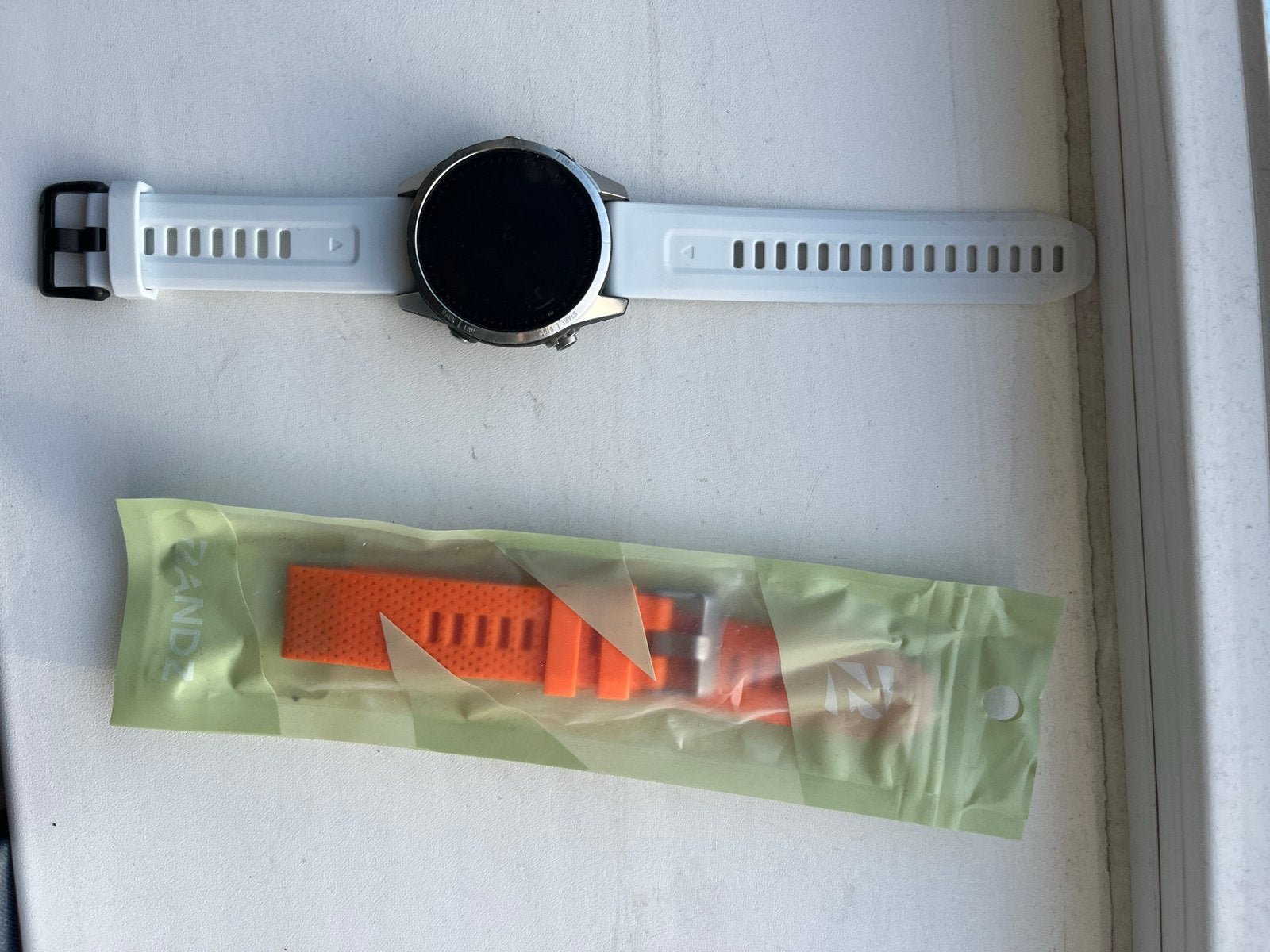 Garmin Fenix 7s - Goede staat, knop reparatie nodig, Ophalen of Verzenden, Gebruikt, Wit