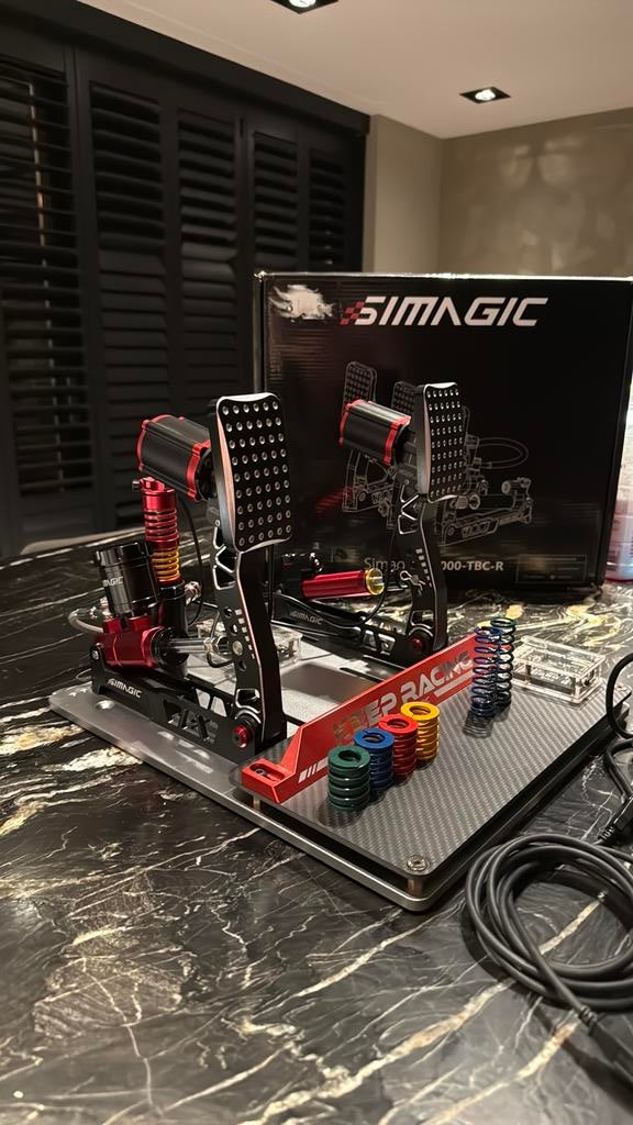 Simagic P2000 Pedalen Set - Zo goed als nieuw, Ophalen of Verzenden, Zo goed als nieuw