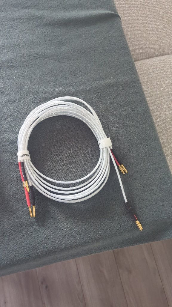 qed luidsprekerkabels xt25 2m, Audio, Tv en Foto, Ophalen of Verzenden, Zo goed als nieuw, 2 tot 5 meter, Luidsprekerkabel
