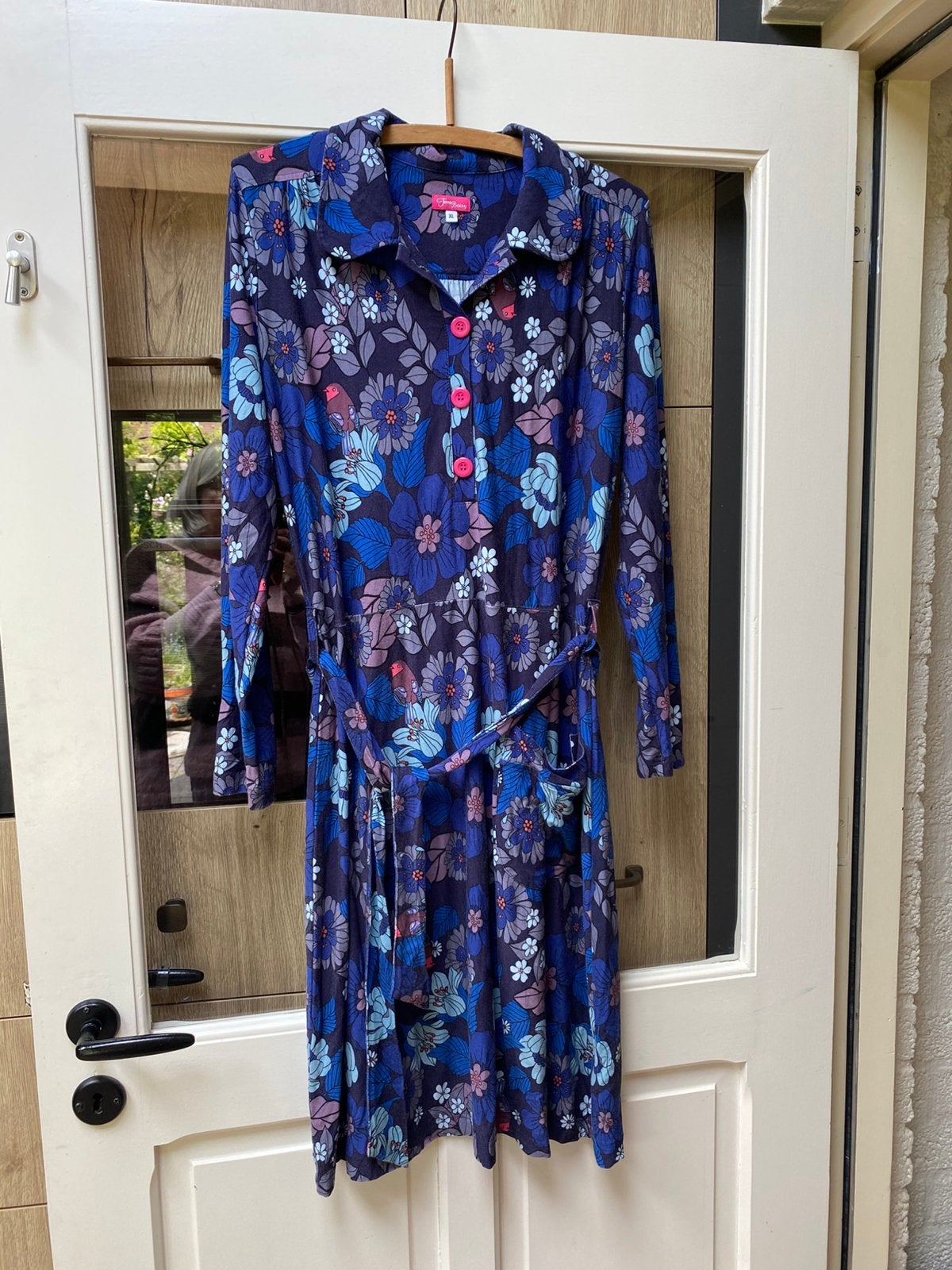Tante betsy blauwe jurk maat xl, Kleding | Dames, Blauw, Maat 46/48 (XL) of groter, Ophalen of Verzenden, Knielengte