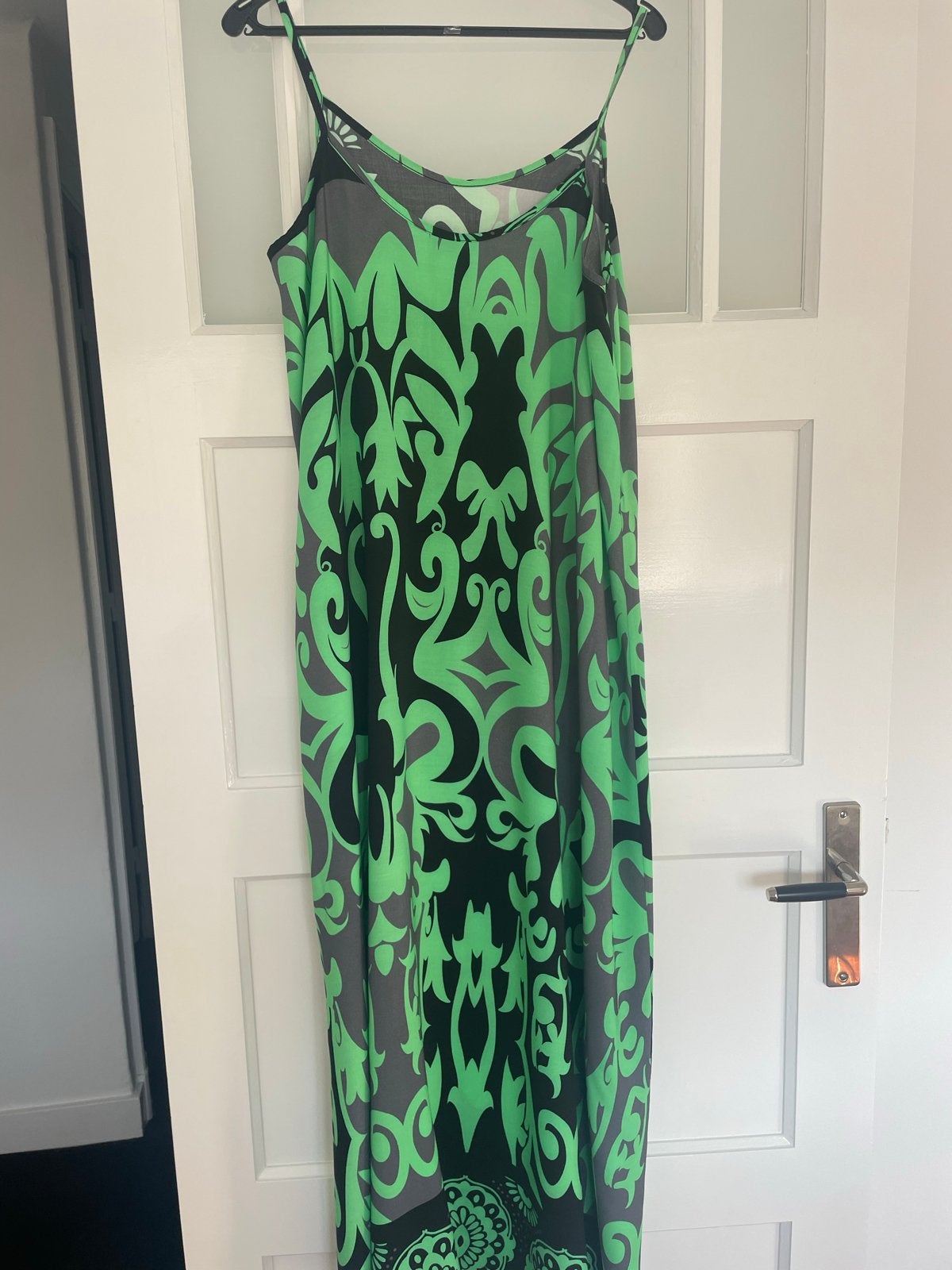 Lange maxi jurk met gave print - Universele maat, Meerkleurig, Maat 46/48 (XL) of groter, Ophalen of Verzenden, Zo goed als nieuw