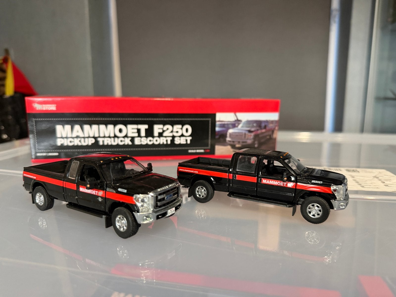 Sword Mammoet F250 Pickup Truck Escort Set, Hobby en Vrije tijd, Ophalen of Verzenden, Nieuw, Overige merken