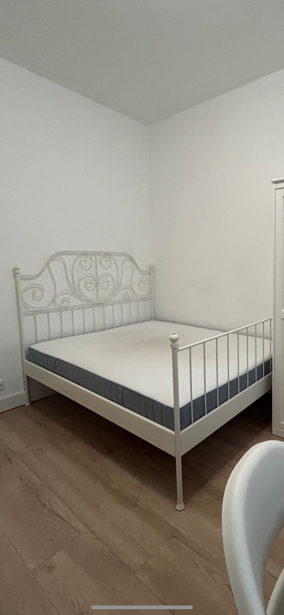IKEA Bed 140x200 met lattenbodem en matras, Huis en Inrichting, Slaapkamer | Bedden, Ophalen, Wit, Tweepersoons, 140 cm