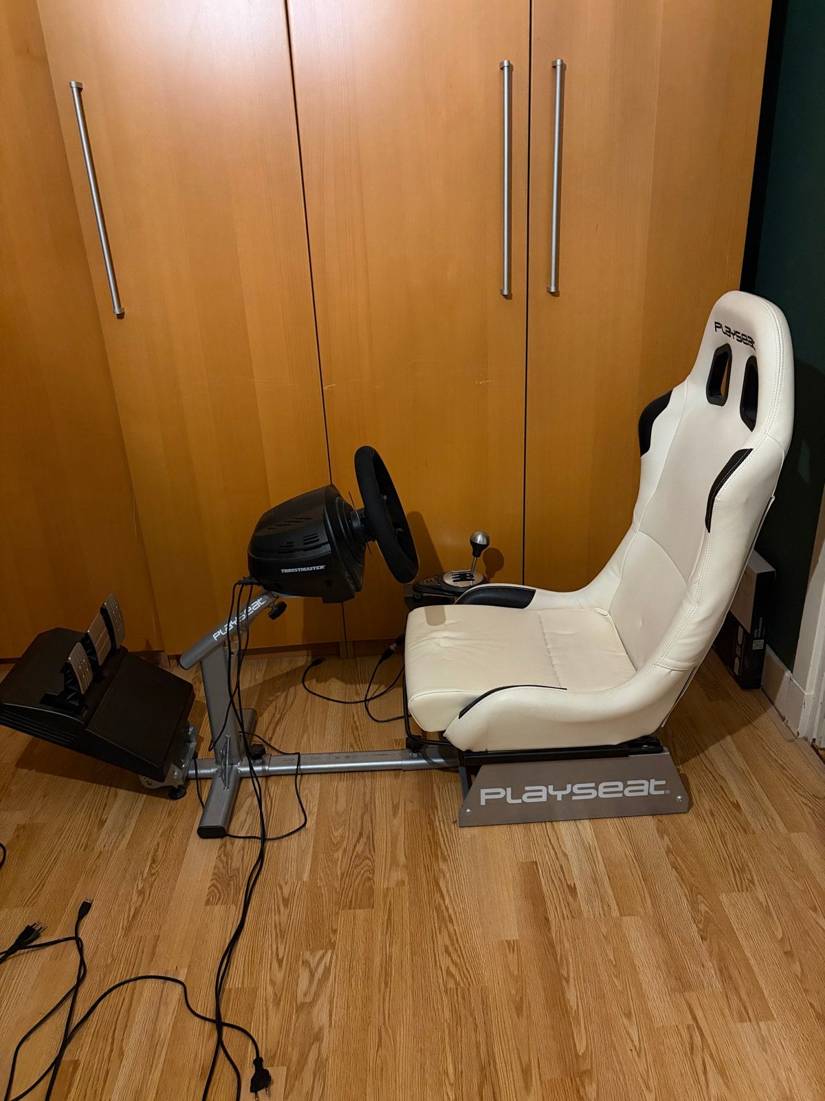 Playseat met Thrustmaster T300RS GT en Ferrari F1 stuur, Spelcomputers en Games, Ophalen of Verzenden, Overige merken, Gebruikt