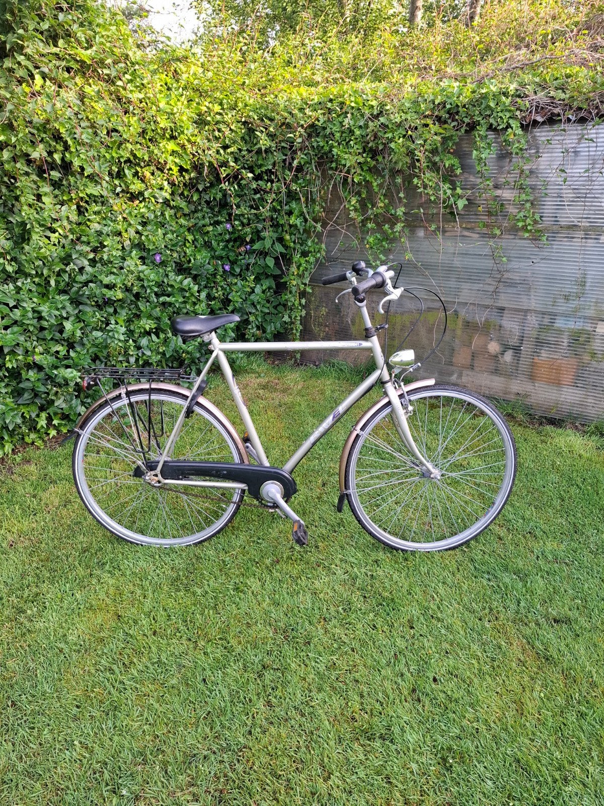 Rivel herenfiets 28 inch, Fietsen en Brommers, Fietsen | Heren | Herenfietsen, Gebruikt, Versnellingen, 61 tot 65 cm, Ophalen