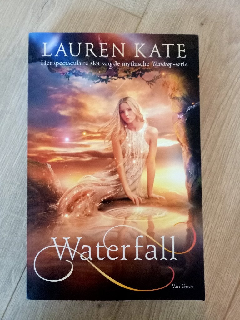 Waterfall - Lauren Kate, Ophalen of Verzenden, Nieuw, Lauren Kate