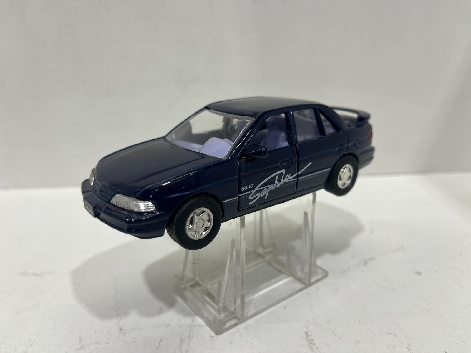 Sseca Toys Kia Sephia 1:35, Hobby en Vrije tijd, Auto, ., Ophalen of Verzenden, Zo goed als nieuw