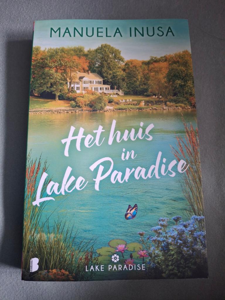 Het huis in Lake Paradise - Manuela Inusa, Boeken, Ophalen of Verzenden, Zo goed als nieuw, Manuela Inusa