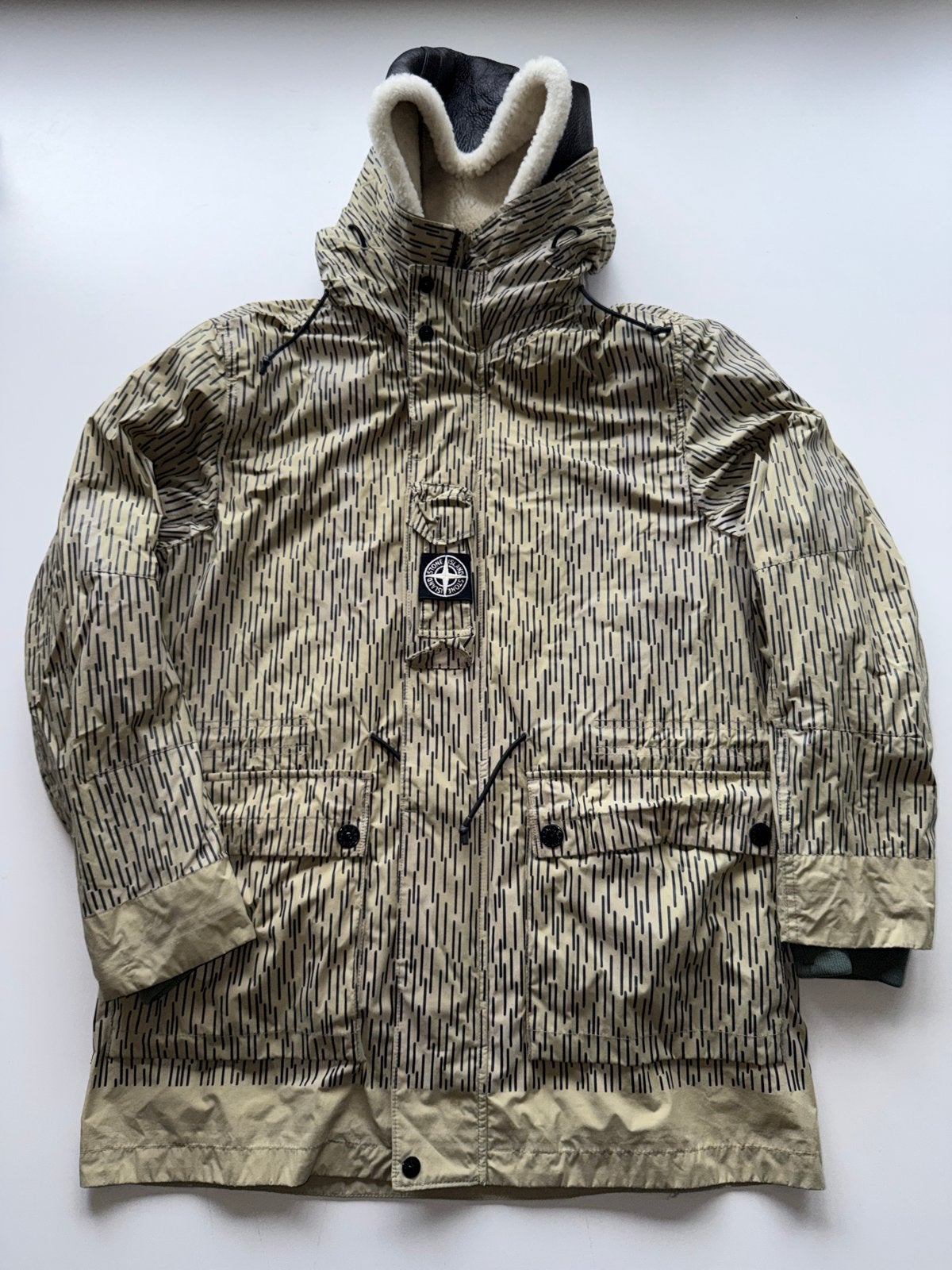Stone Island Naslan Light Watro Camo Reflective Jas, Ophalen of Verzenden, Zo goed als nieuw, Maat 52/54 (L), Beige