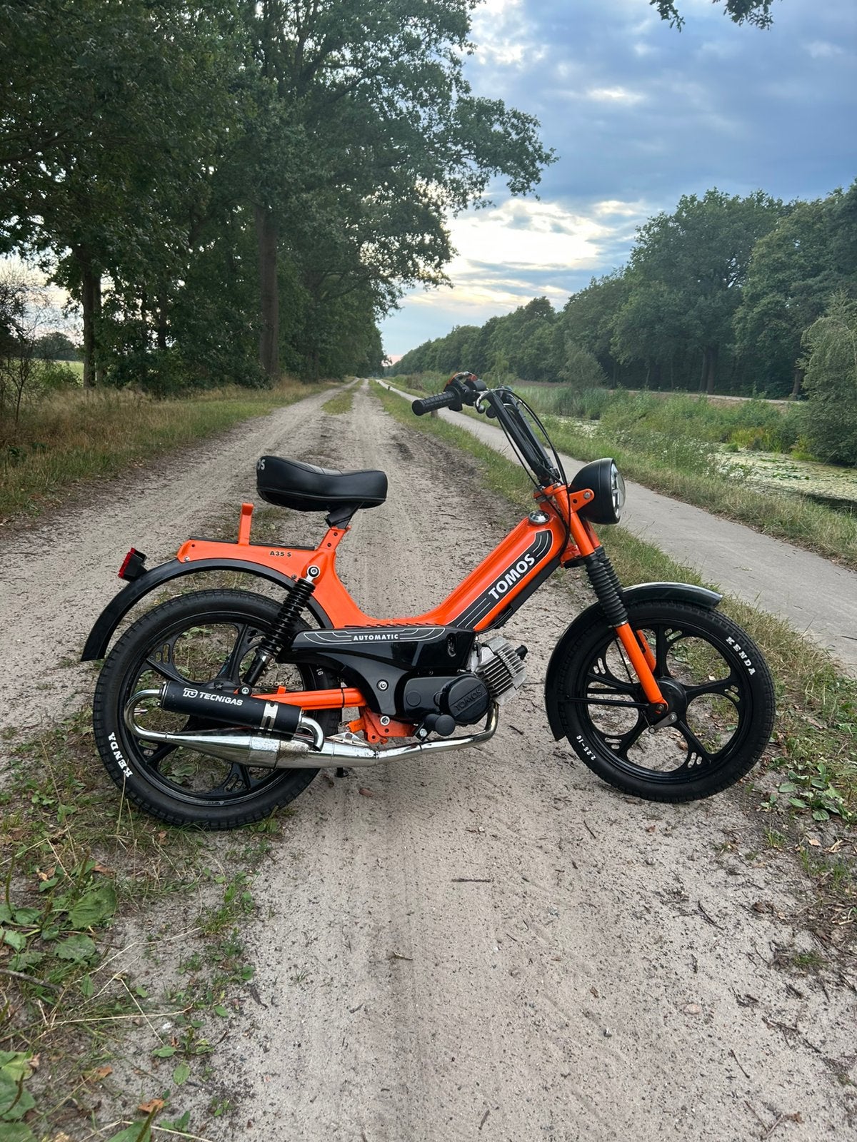 Tomos a35, Fietsen en Brommers, Ophalen of Verzenden, Zo goed als nieuw