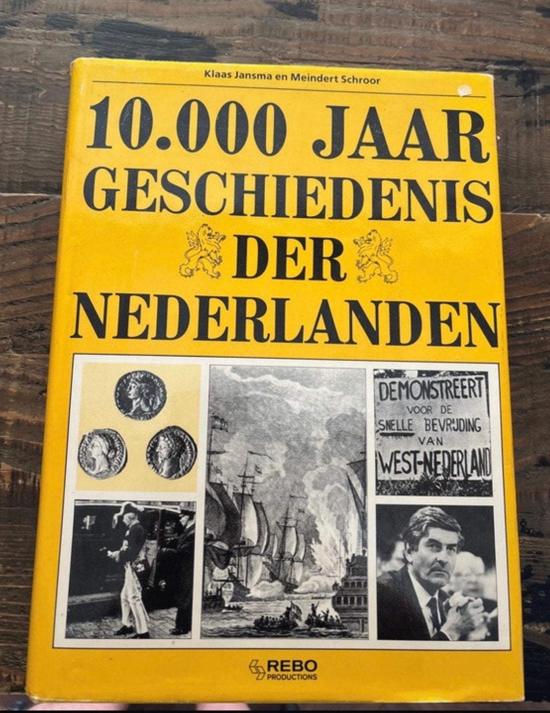 10.000 Jaar Geschiedenis der Nederlanden - Klaas Jansma, Ophalen of Verzenden, 20e eeuw of later, Gelezen