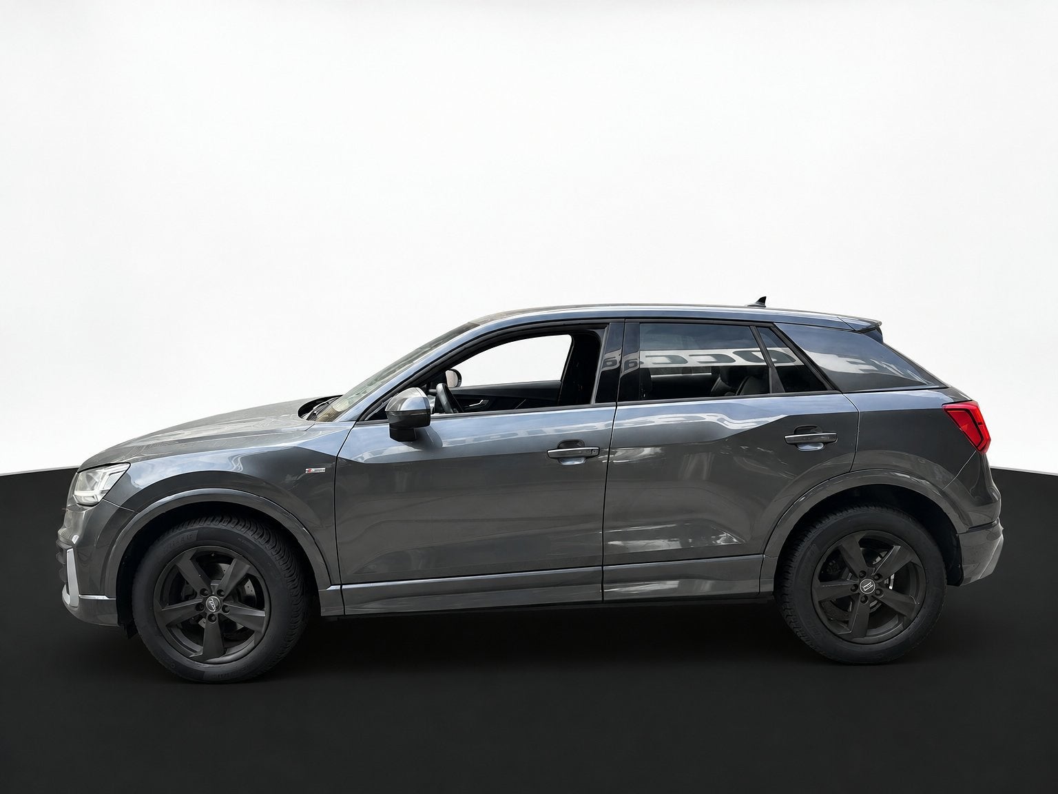 Audi Q2 35 TFSI 150PK S-LINE EDITION LED/NAVI/B&O-SOUND/LEDE, 4 cilinders, Leder en Stof, Origineel Nederlands, Bedrijf