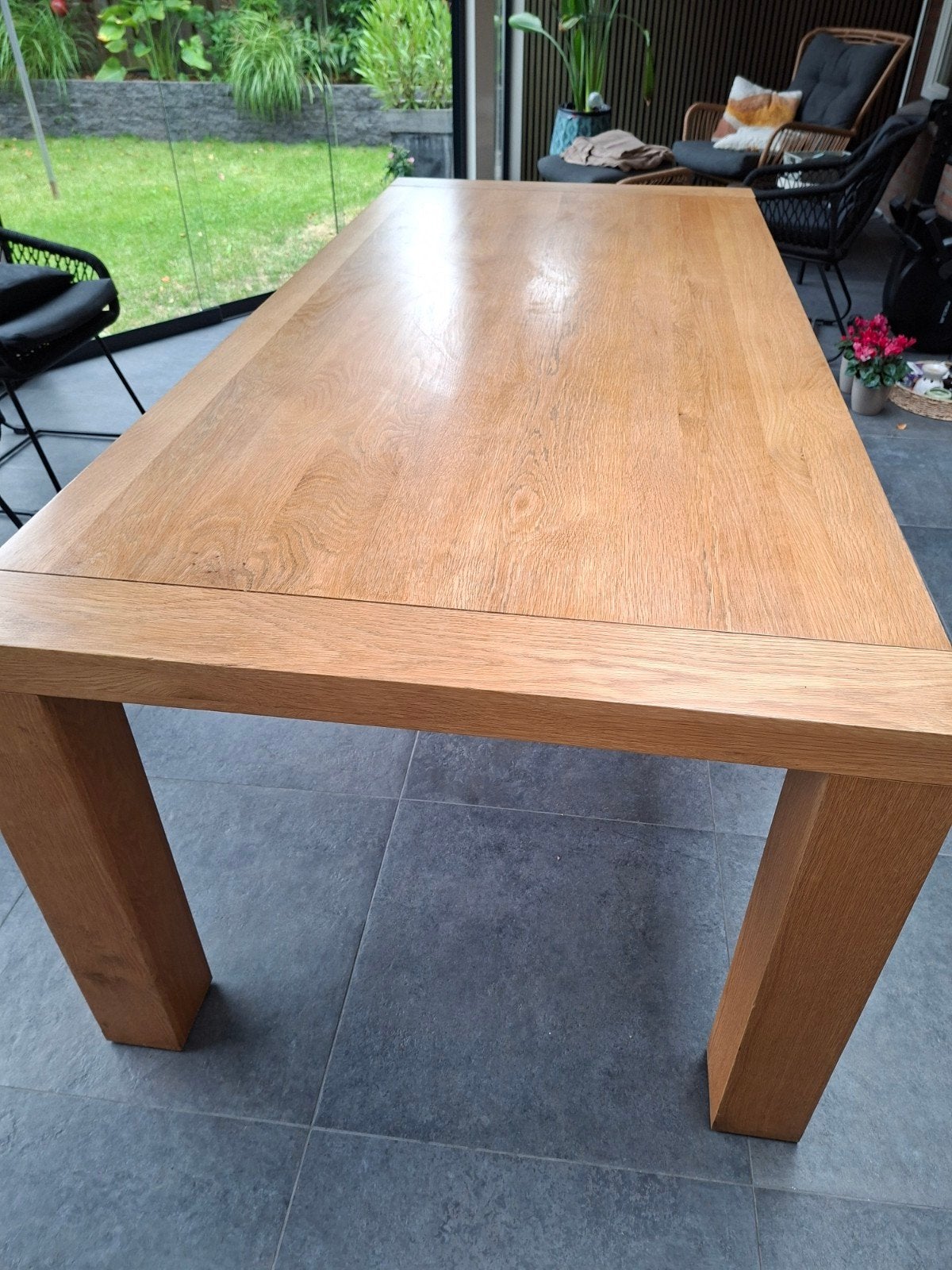 Eettafel eikenhout, Ophalen, Eikenhout, 200 cm of meer, 50 tot 100 cm