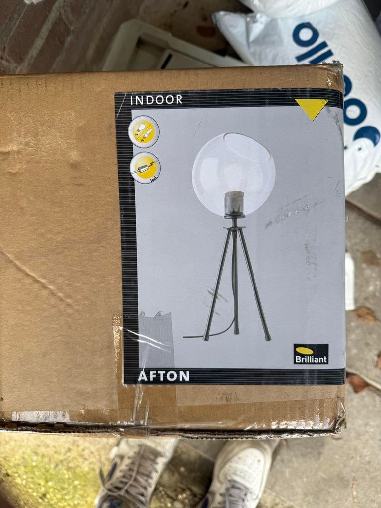 Nieuwe lamp in doos, Ophalen of Verzenden, Nieuw, 150 tot 200 cm