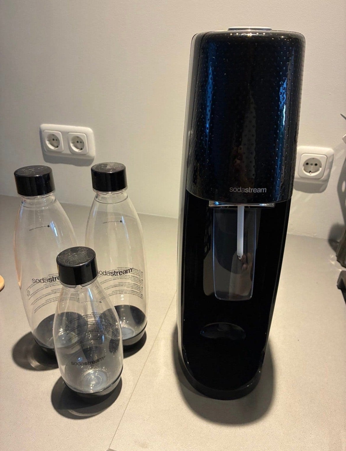 Sodastream inclusief 3 flessen en cilinder, Ophalen, Zo goed als nieuw