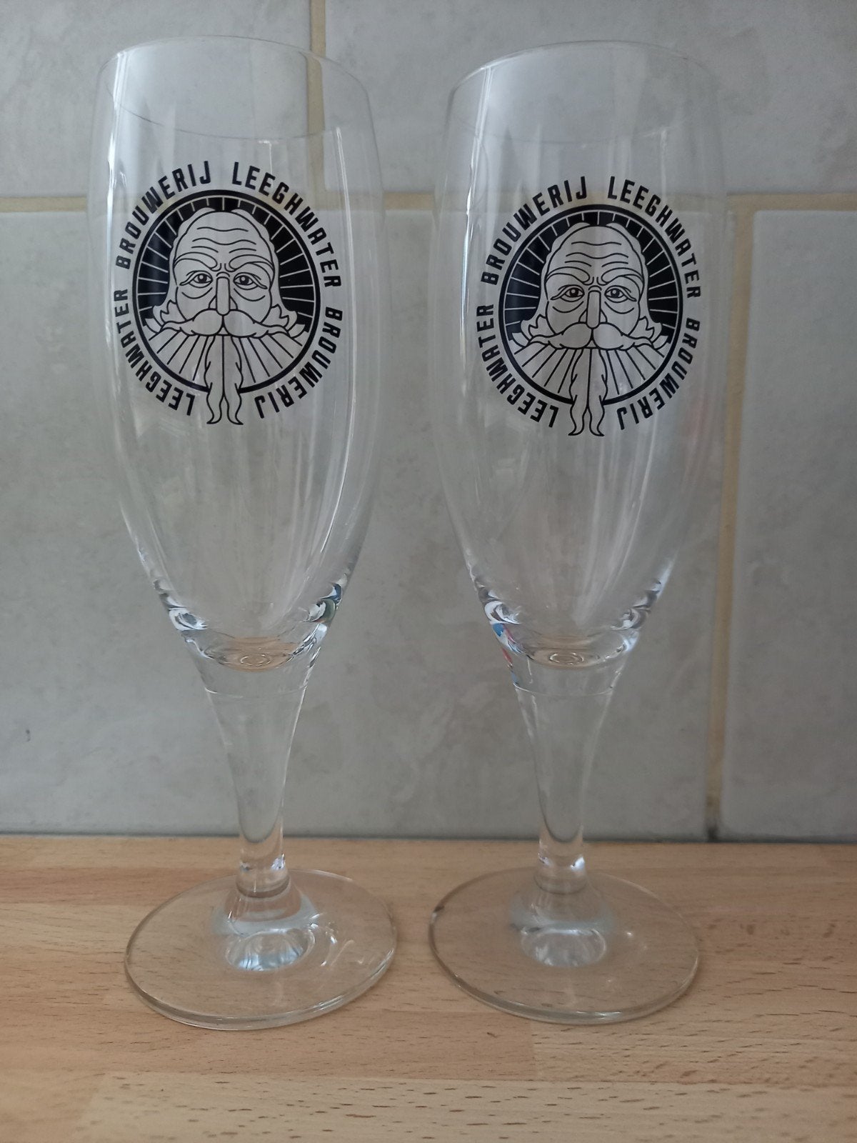 2 mooie bierglazen Brouwerij Leeghwater, Ophalen of Verzenden, Gebruikt