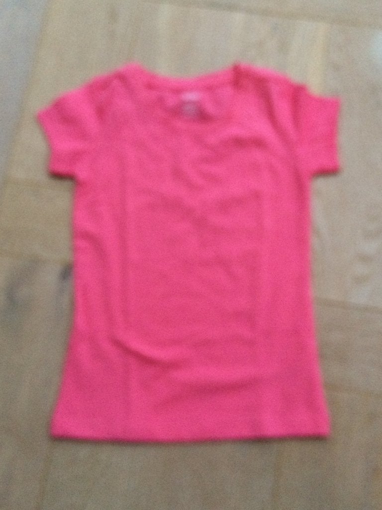 Nieuw effen lichtroze shirt van hema maat 110/116, Meisje, Nieuw, Ophalen of Verzenden, Shirt of Longsleeve